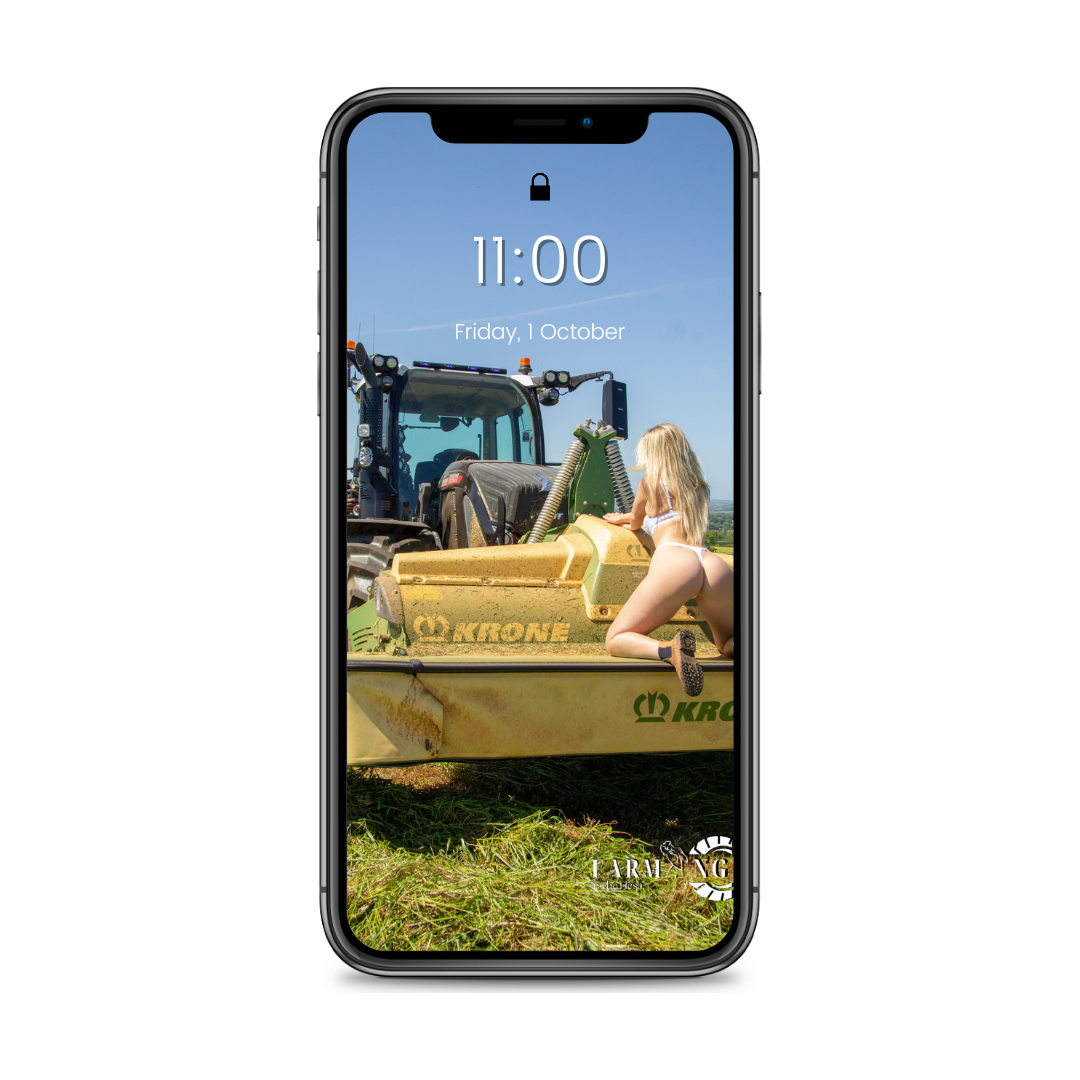 Black Fendt Phone Wallpaper